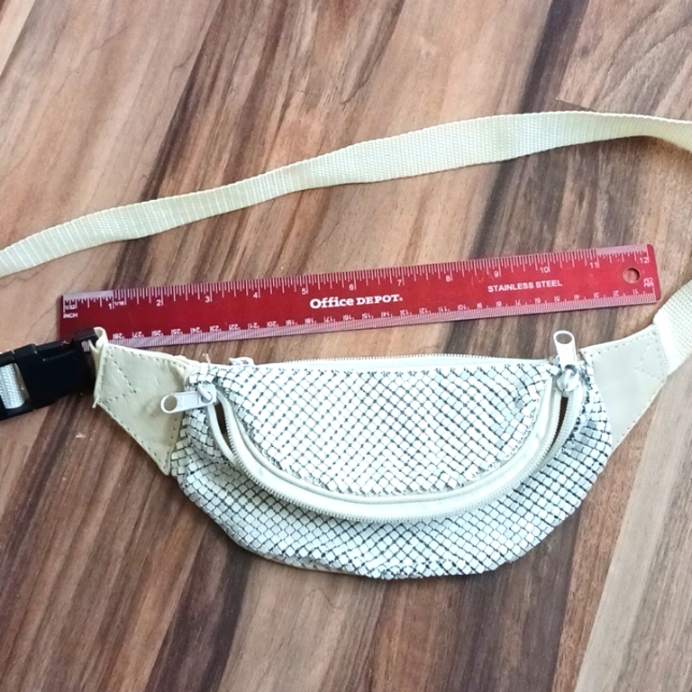 Metal Mesh Traveling Waist Bag